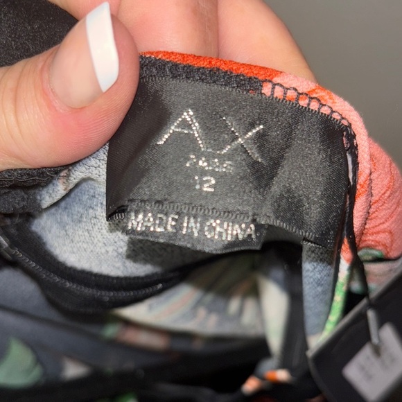 NWT ASOS Black Floral Midi Dress - Picture 6 of 6